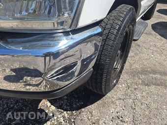 2014 Ford Super Duty E-350 Wagon XLT 138.0" WB – miniatura 24