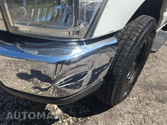 2014 Ford Super Duty E-350 Wagon XLT 138.0" WB – miniatura 25