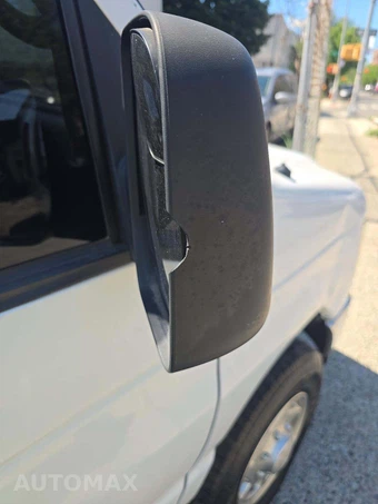 2014 Ford Super Duty E-350 Wagon XLT 138.0" WB – miniatura 34