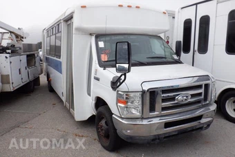 2014 Ford Super Duty E-450 Cutaway DRW - miniatura 2