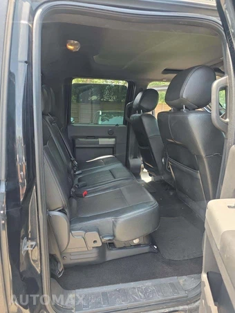 2014 Ford Super Duty F-250 Lariat Crew Cab Medium Bed - miniatura 13