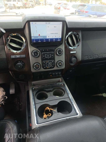 2014 Ford Super Duty F-250 Lariat Crew Cab Medium Bed - miniatura 7