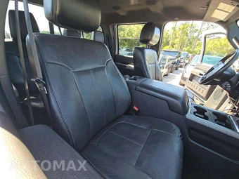 2014 Ford Super Duty F-250 Lariat Crew Cab Medium Bed - miniatura 18