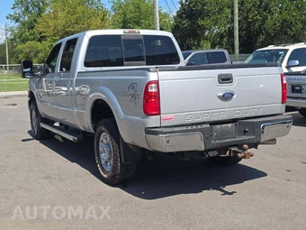 2014 Ford Super Duty F-250 Lariat Crew Cab Medium Bed - miniatura 2