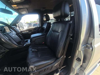 2014 Ford Super Duty F-250 Lariat Crew Cab Medium Bed - miniatura 6