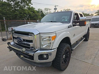 2014 Ford Super Duty F-250 Lariat Crew Cab Medium Bed