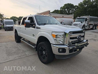 2014 Ford Super Duty F-250 Lariat Crew Cab Medium Bed - miniatura 4