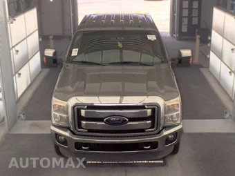 2014 Ford Super Duty F-250 Lariat Crew Cab Medium Bed - miniatura 2