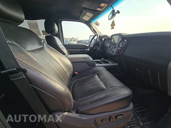 2014 Ford Super Duty F-250 Lariat Crew Cab Medium Bed - miniatura 8