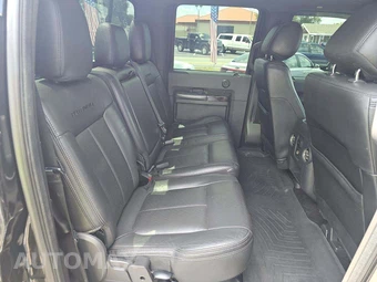 2014 Ford Super Duty F-250 Platinum Crew Cab Medium Bed - miniatura 13