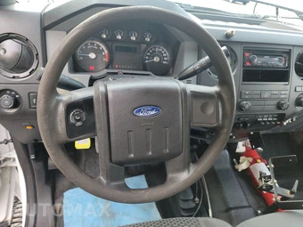 2014 Ford Super Duty F-250 XL Crew Cab Long Bed - miniatura 10