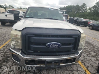 2014 Ford Super Duty F-250 XL Crew Cab Medium Bed – miniatura 2