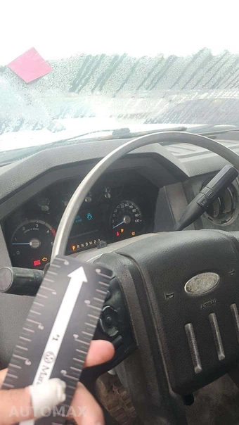 2014 Ford Super Duty F-250 XL Crew Cab Medium Bed – miniatura 29