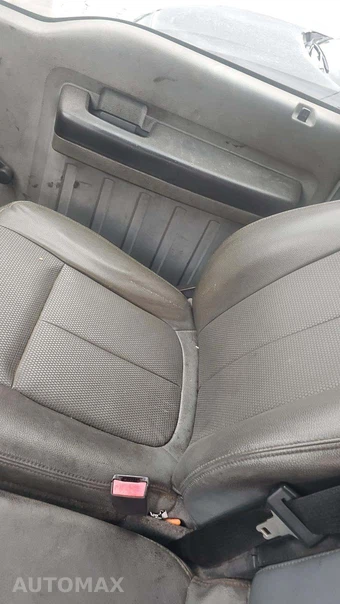 2014 Ford Super Duty F-250 XL Crew Cab Medium Bed – miniatura 36