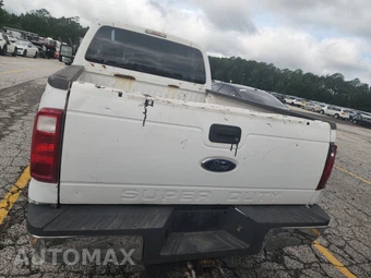 2014 Ford Super Duty F-250 XL Crew Cab Medium Bed – miniatura 5