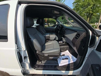 2014 Ford Super Duty F-250 XL Crew Cab Medium Bed - miniatura 15