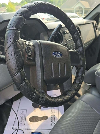 2014 Ford Super Duty F-250 XL Crew Cab Medium Bed - miniatura 18