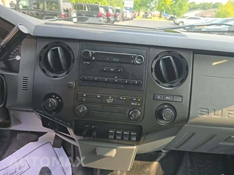 2014 Ford Super Duty F-250 XL Crew Cab Medium Bed - miniatura 7
