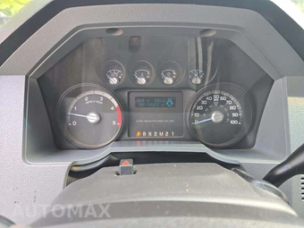2014 Ford Super Duty F-250 XL Crew Cab Medium Bed - miniatura 6