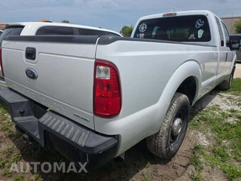2014 Ford Super Duty F-250 XL Extended Cab Long Bed w/Rear Doors - miniatura 3