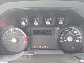2014 Ford Super Duty F-250 XL Regular Cab Long Bed - miniatura 9