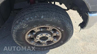 2014 Ford Super Duty F-250 XLT Crew Cab Medium Bed - miniatura 29