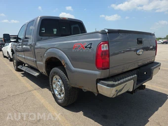 2014 Ford Super Duty F-250 XLT Crew Cab Medium Bed - miniatura 6