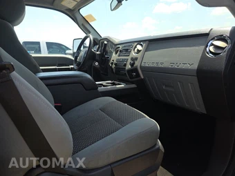 2014 Ford Super Duty F-250 XLT Crew Cab Medium Bed - miniatura 8