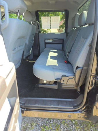 2014 Ford Super Duty F-250 XLT Crew Cab Medium Bed - miniatura 10