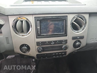 2014 Ford Super Duty F-250 XLT Crew Cab Medium Bed - miniatura 11