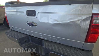 2014 Ford Super Duty F-250 XLT Crew Cab Medium Bed - miniatura 30