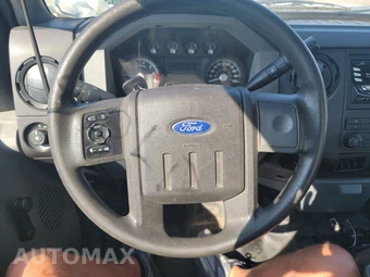 2014 Ford Super Duty F-350 Cab Chassis XL Regular Cab - miniatura 10