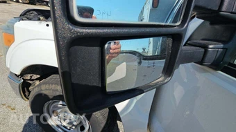 2014 Ford Super Duty F-350 Cab Chassis XL Regular Cab - miniatura 25