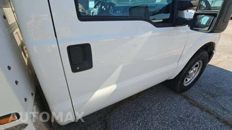 2014 Ford Super Duty F-350 Cab Chassis XL Regular Cab - miniatura 27