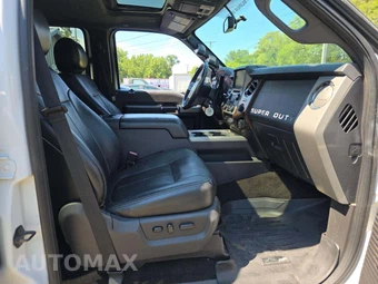 2014 Ford Super Duty F-350 Lariat Crew Cab Medium Bed - miniatura 18