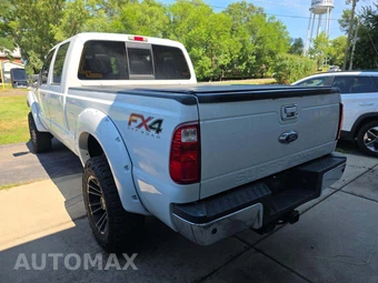 2014 Ford Super Duty F-350 Lariat Crew Cab Medium Bed - miniatura 2