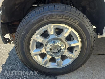 2014 Ford Super Duty F-350 Lariat Crew Cab Medium Bed - miniatura 8