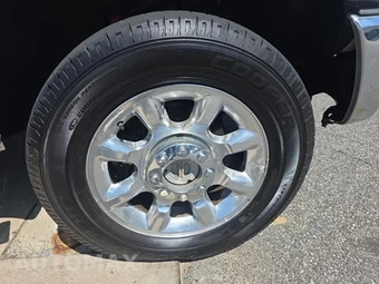 2014 Ford Super Duty F-350 Lariat Crew Cab Medium Bed - miniatura 9