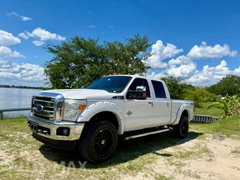 2014 Ford Super Duty F-350 Lariat Crew Cab Medium Bed - samochód z USA z aukcji Manheim, oferta Kup Teraz w AUTOMAX