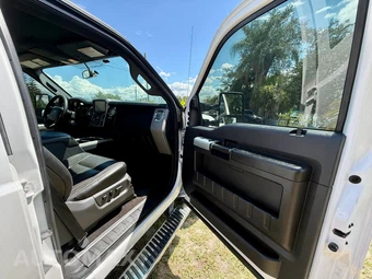 2014 Ford Super Duty F-350 Lariat Crew Cab Medium Bed - miniatura 16