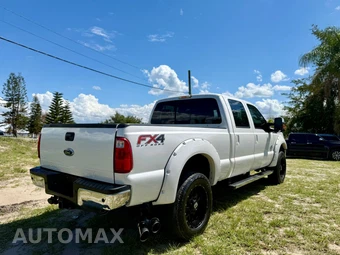2014 Ford Super Duty F-350 Lariat Crew Cab Medium Bed - miniatura 6