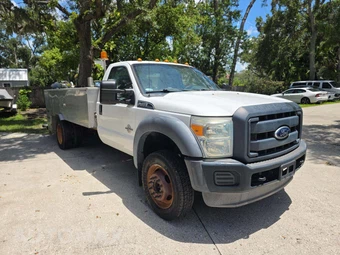 2014 Ford Super Duty F-450 Cab Chassis XL Regular Cab DRW - miniatura 4