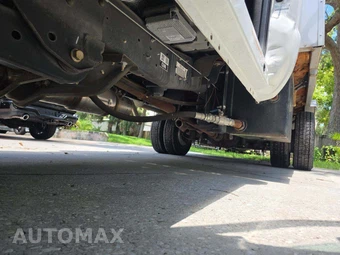 2014 Ford Super Duty F-450 Cab Chassis XL Regular Cab DRW - miniatura 7