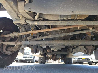 2014 Ford Super Duty F-450 Cab Chassis XL Regular Cab DRW - miniatura 14