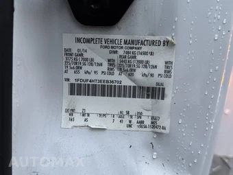 2014 Ford Super Duty F-450 Cab Chassis XL Regular Cab DRW - miniatura 29