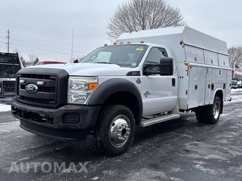 2014 Ford Super Duty F-450 Cab Chassis XL Regular Cab DRW - miniatura 3
