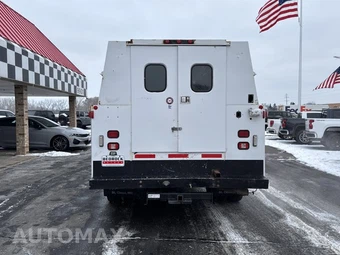 2014 Ford Super Duty F-450 Cab Chassis XL Regular Cab DRW - miniatura 6