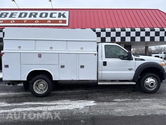 2014 Ford Super Duty F-450 Cab Chassis XL Regular Cab DRW - miniatura 8
