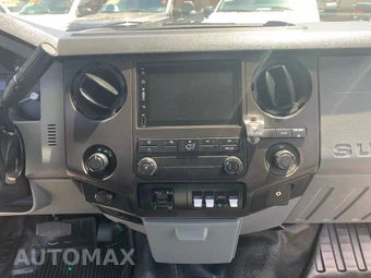 2014 Ford Super Duty F-450 XL Extended Cab DRW - miniatura 16