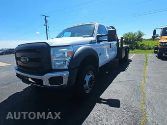 2014 Ford Super Duty F-550 Cab Chassis XL Crew Cab DRW